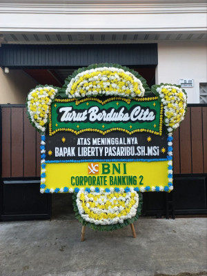 Papan Bunga Duka di Muara Palantau